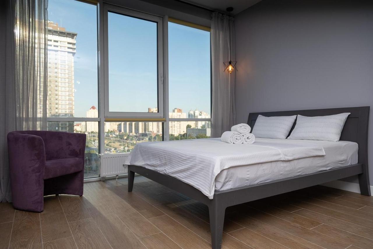 Stylish Panoramic Apartments. Smartplaza. Metro Minskaya Kyjev Exteriér fotografie
